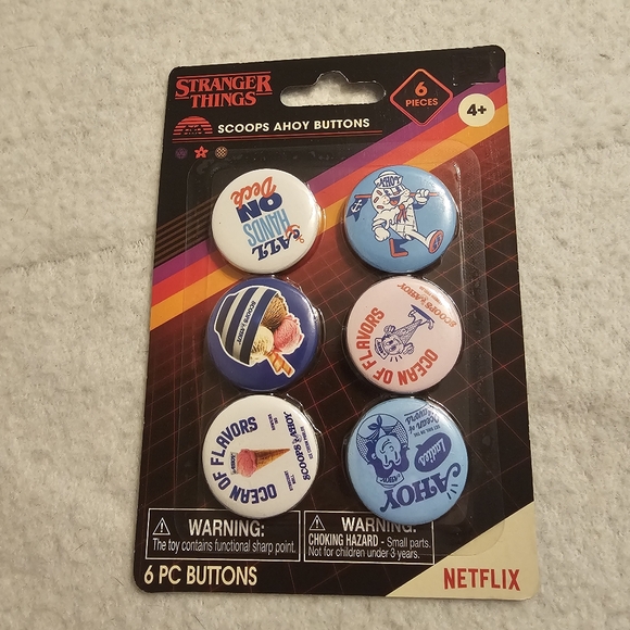 Stranger Things Netflix Scoops Ahoy Set of 6 Buttons - Picture 1 of 4